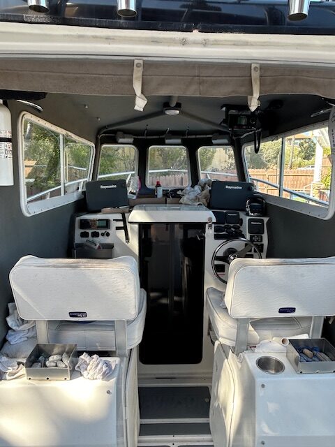 2016 Davidson 25’ Bahia