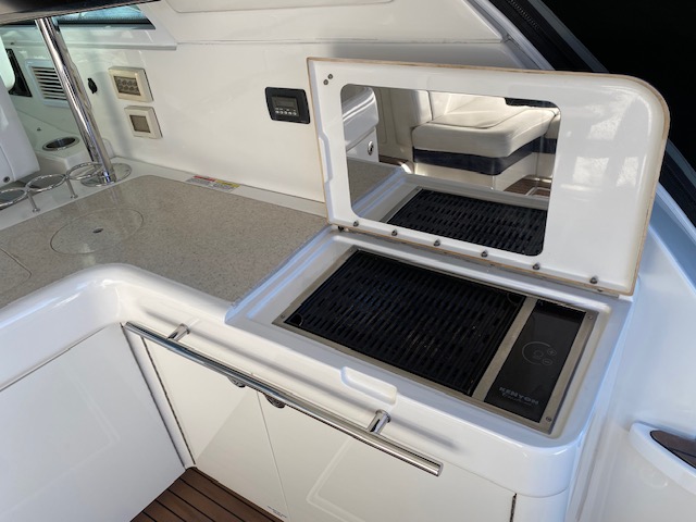 2010 Sea Ray Sundancer 450
