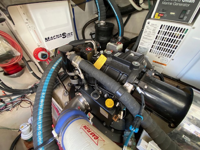 2010 Sea Ray Sundancer 450