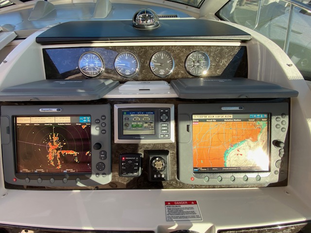 2010 Sea Ray Sundancer 450