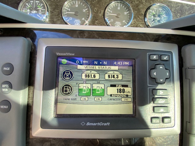 2010 Sea Ray Sundancer 450