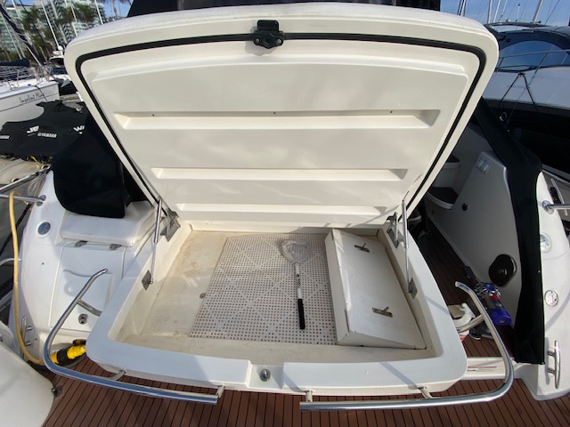 2010 Sea Ray Sundancer 450