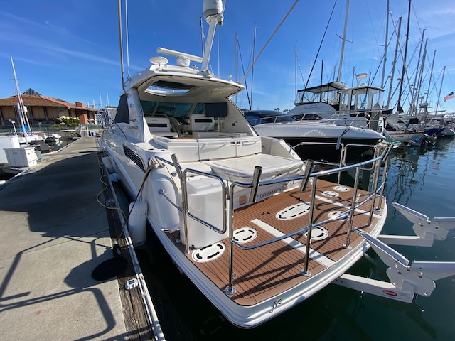 2010 Sea Ray Sundancer 450