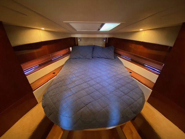 2010 Sea Ray Sundancer 450