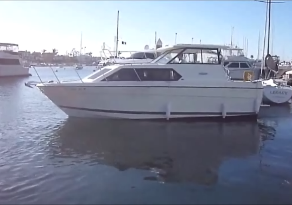 2005 Bayliner 289 Classic Pilothouse