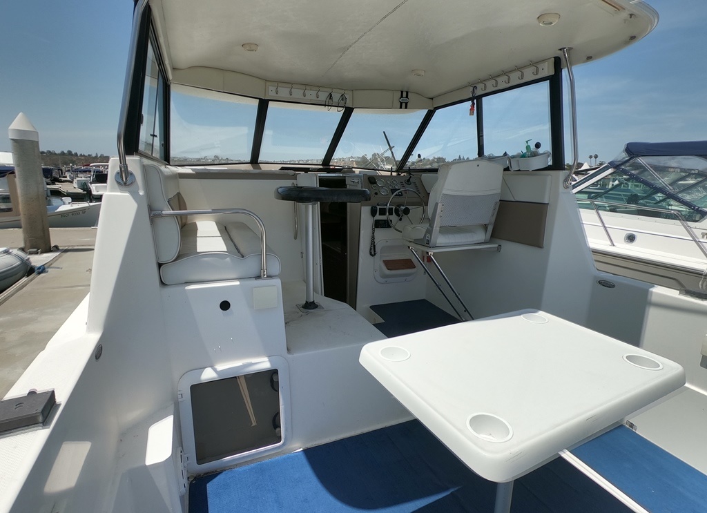 2005 Bayliner 289 Classic Pilothouse