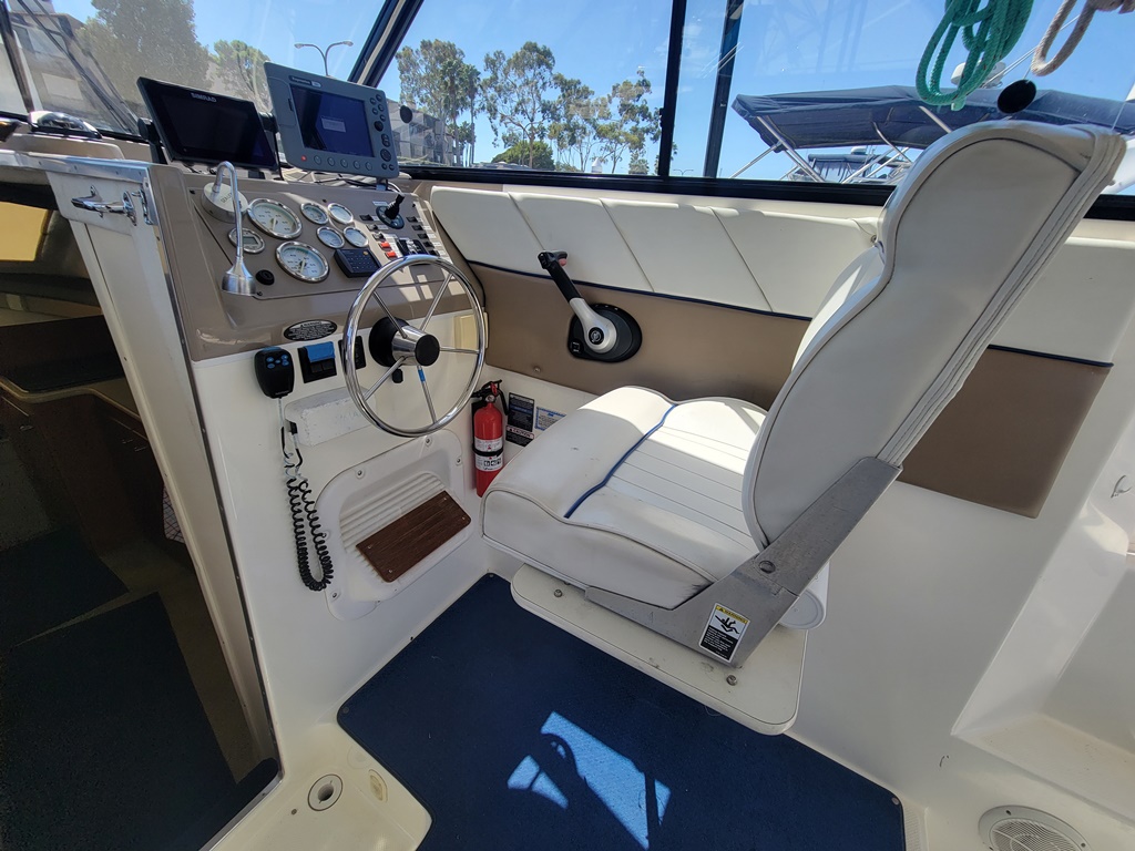 2005 Bayliner 289 Classic Pilothouse