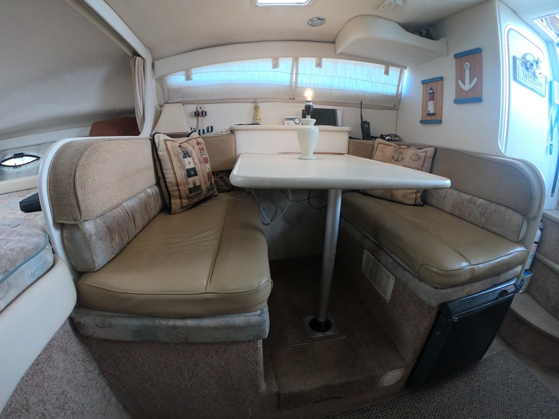 2001 Bayliner 2855 Ciera Express Cruiser w Trailer– Your Dream Boat is for Sale!