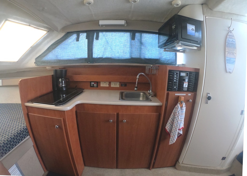 2005 Bayliner 289 Classic Pilothouse