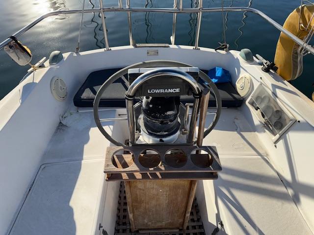 1984 30′ Catalina 30