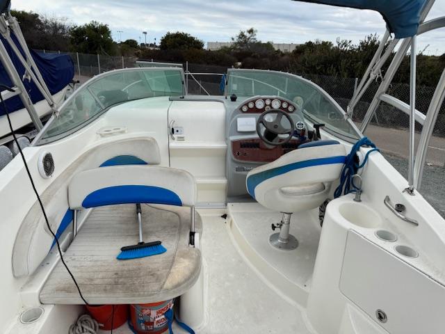 2006 26′  Bayliner 265 SD