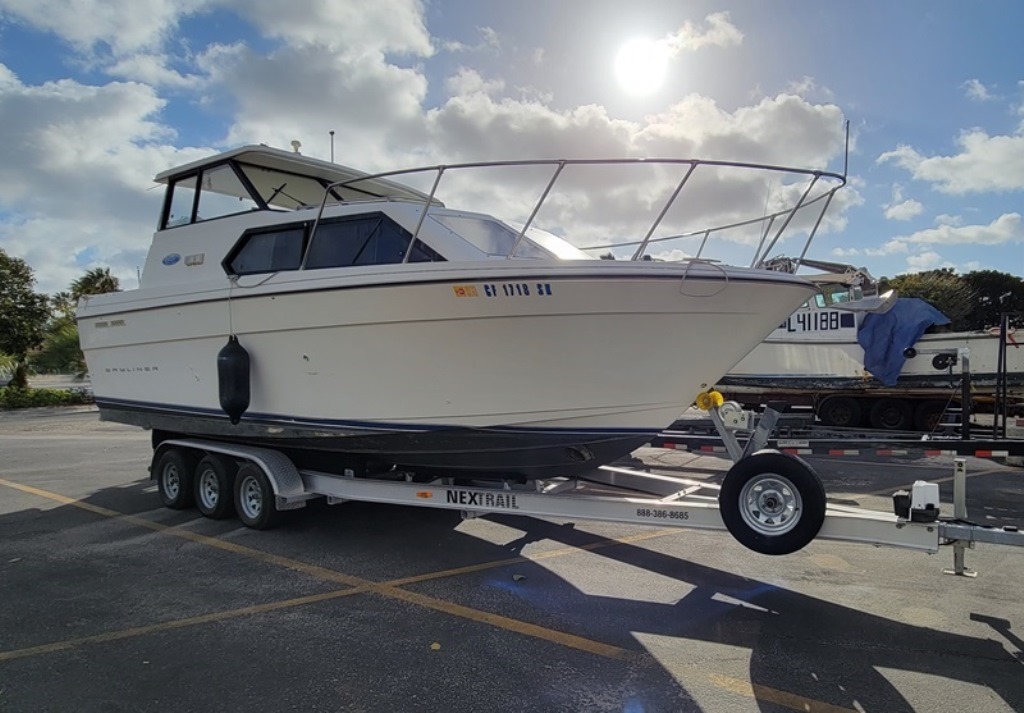 2005 Bayliner 289 Classic Pilothouse
