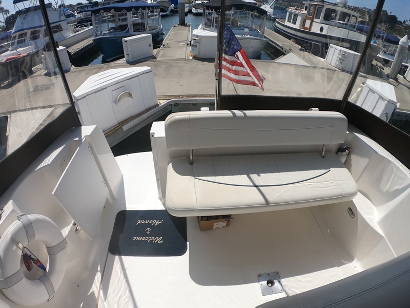 2001 Bayliner 2855 Ciera Express Cruiser w Trailer– Your Dream Boat is for Sale!
