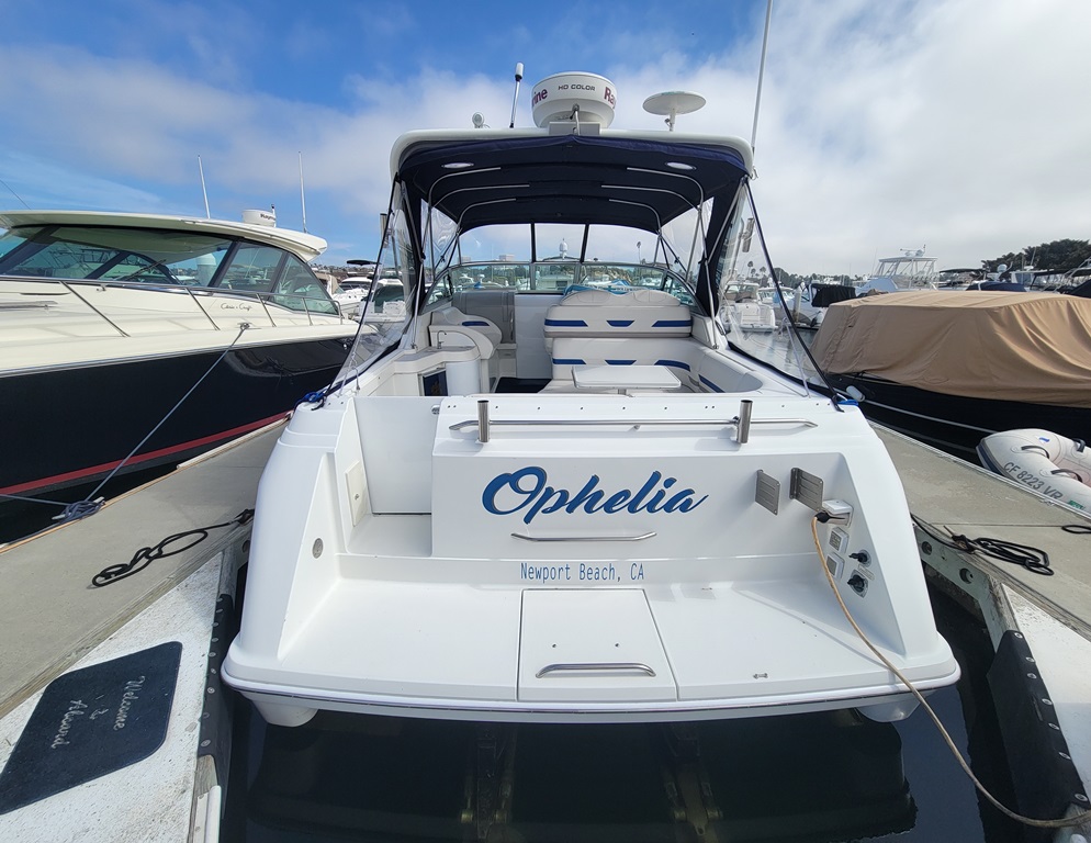 2003 31′ Formula PC Express Cruiser