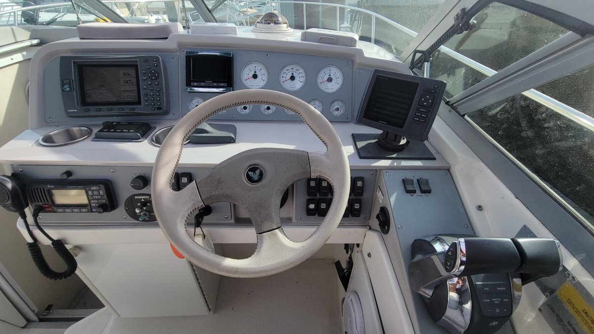 1998 31 Formula PC w Upgraded Engines