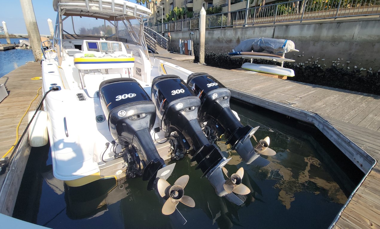 2004 Donzi 38 ZF High-Performance Center Console Boat for Sale in CA