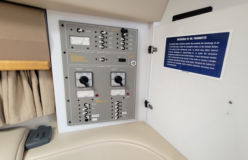 1998 31 Formula PC w Upgraded Engines