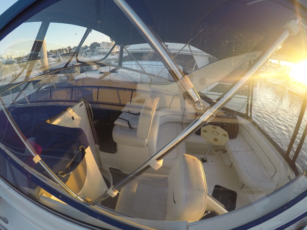 2001 30′ Bayliner 3055