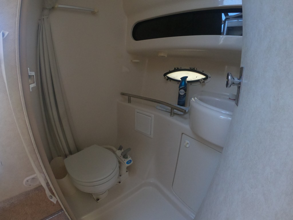 2001 30′ Bayliner 3055