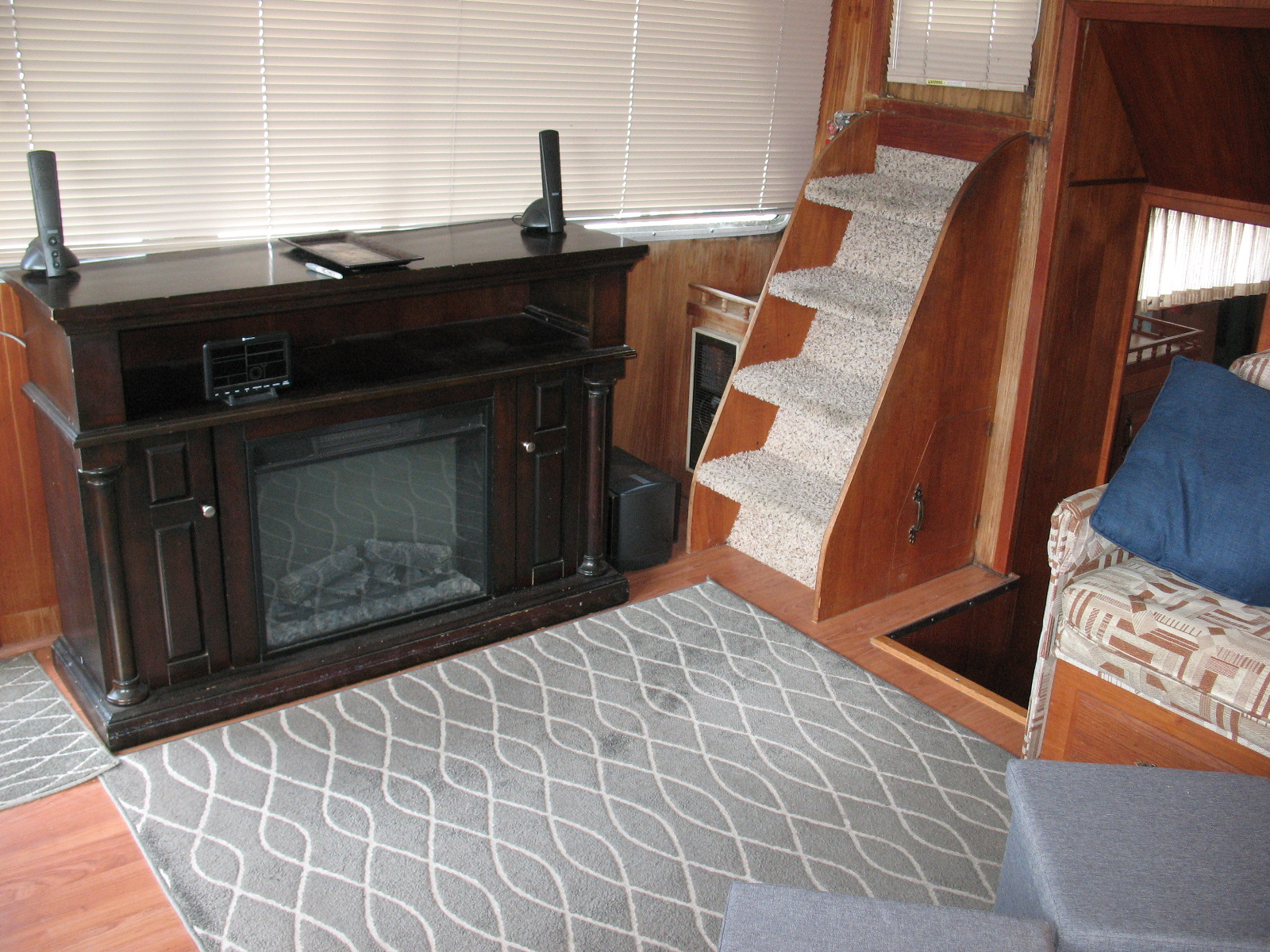 1979 48′ TOLLYCRAFT