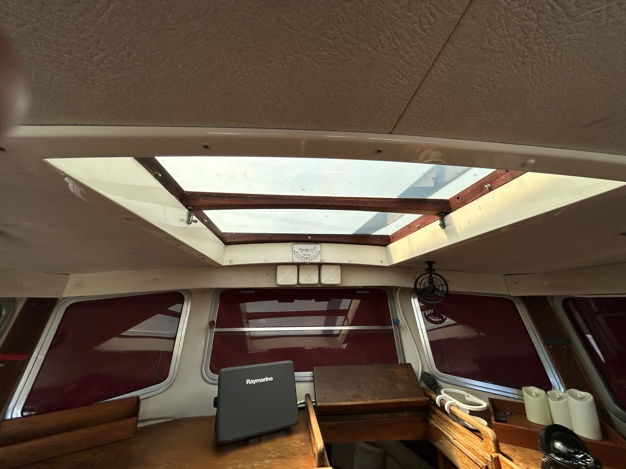 1977 37′ Fisher Cruising Ketch