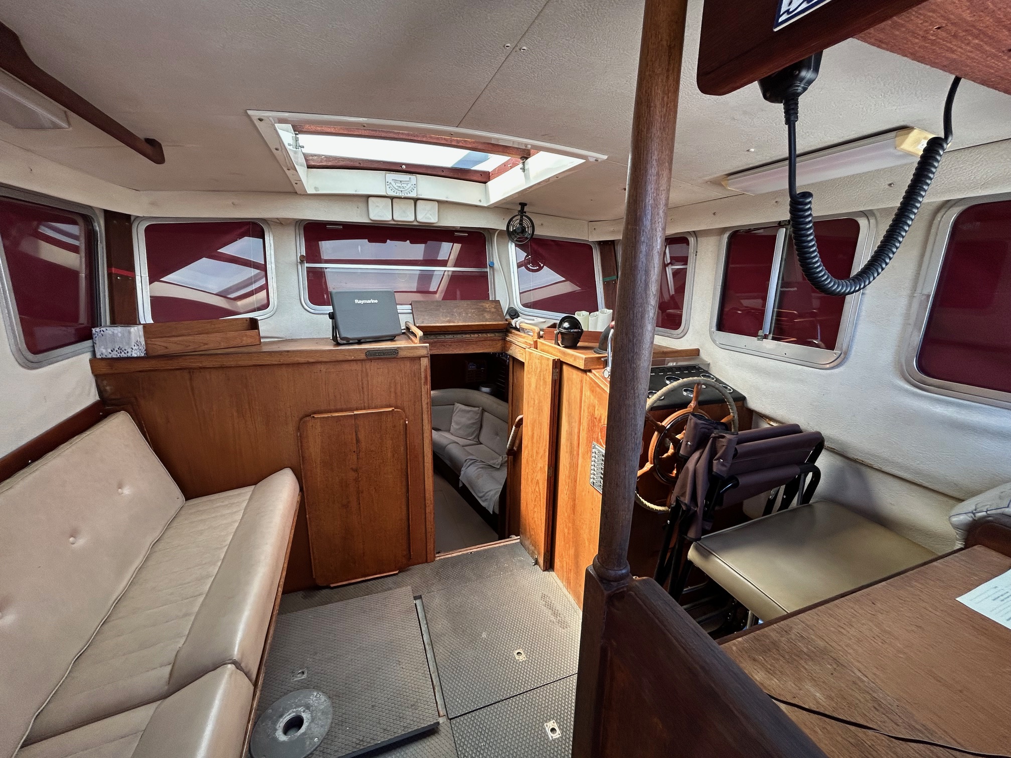 1977 37′ Fisher Cruising Ketch