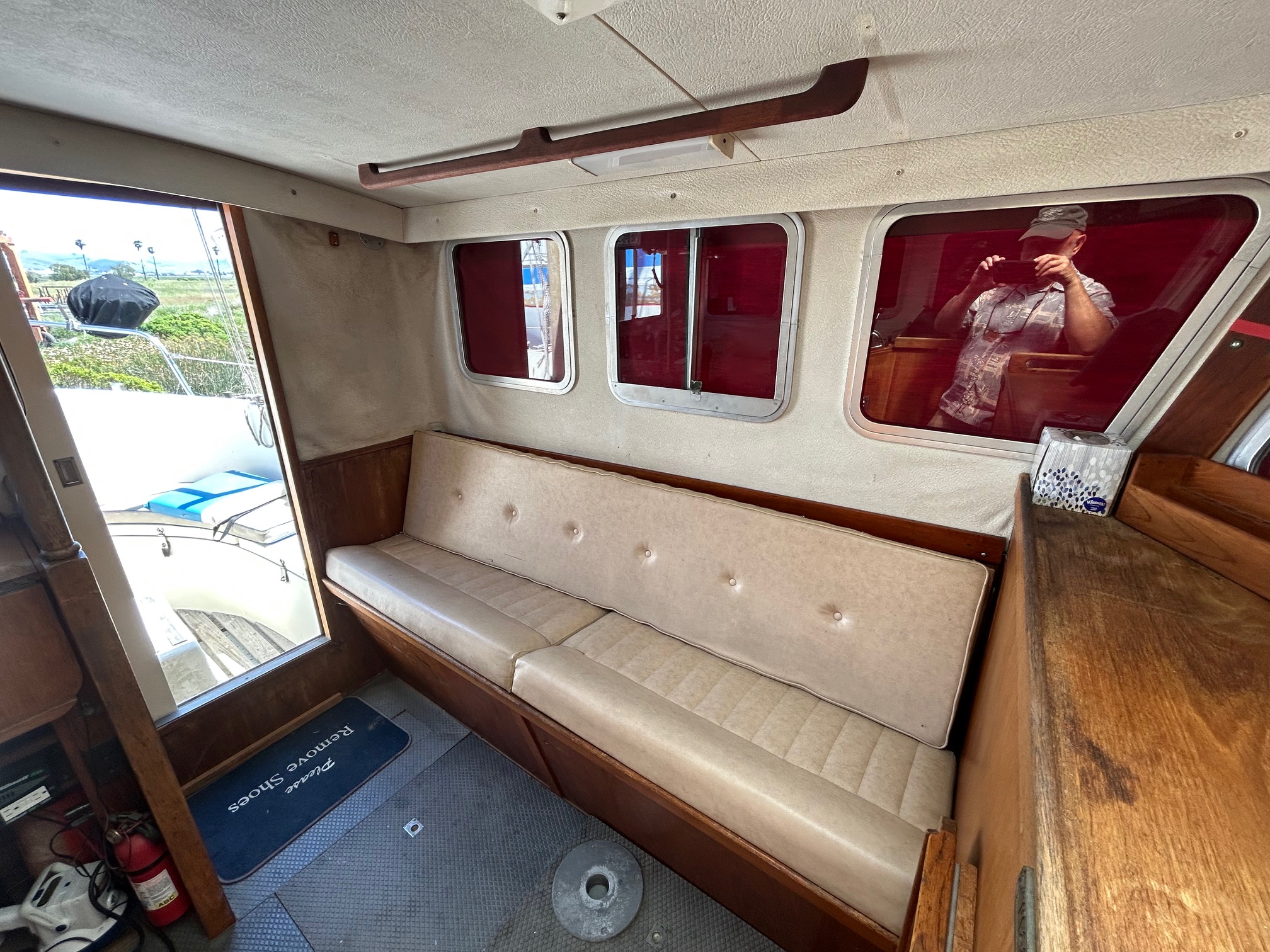 1977 37′ Fisher Cruising Ketch