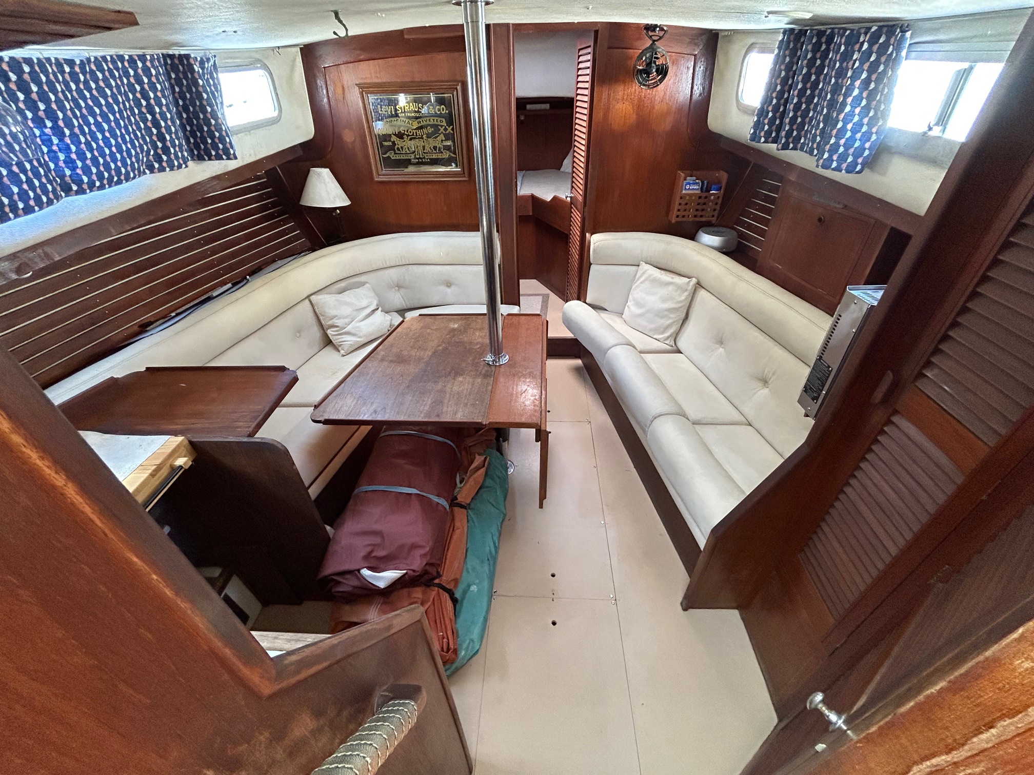 1977 37′ Fisher Cruising Ketch