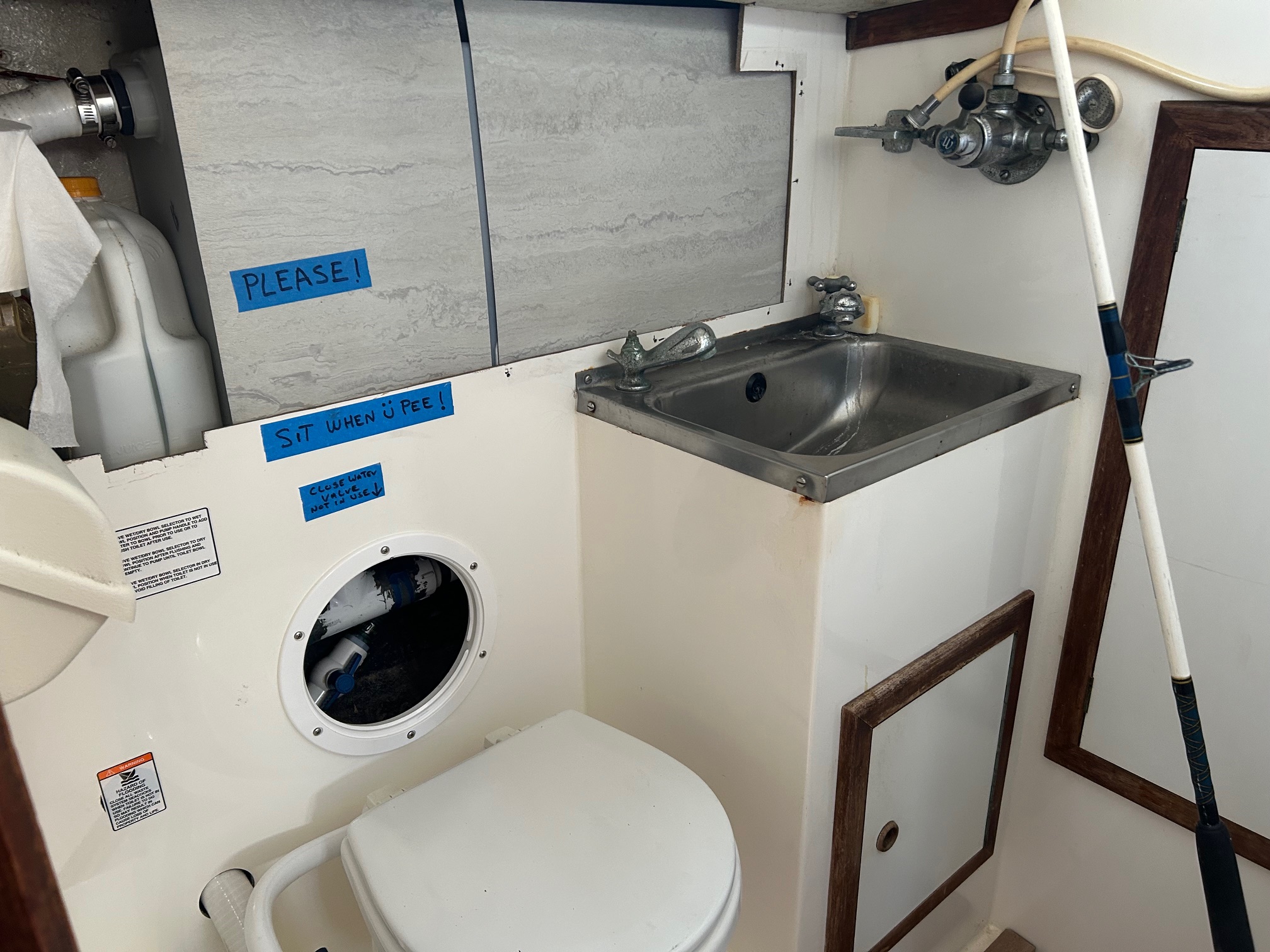 1977 37′ Fisher Cruising Ketch