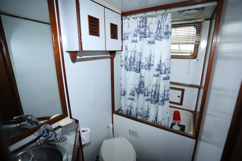 1979 37′ Sea Ranger 370 Rugged Trawler