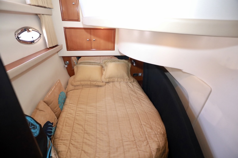 2006 42′ CARVER SUPER SPORT