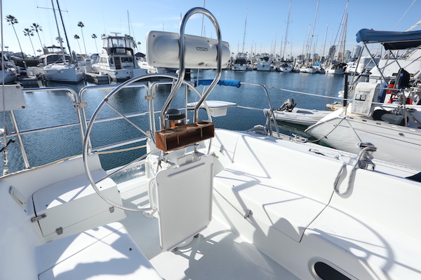 2000 32′ Catalina 320