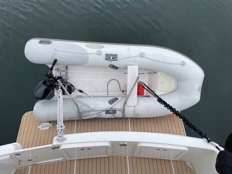 2006 42′ CARVER SUPER SPORT