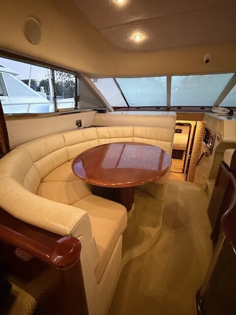 1996 60′ Princess