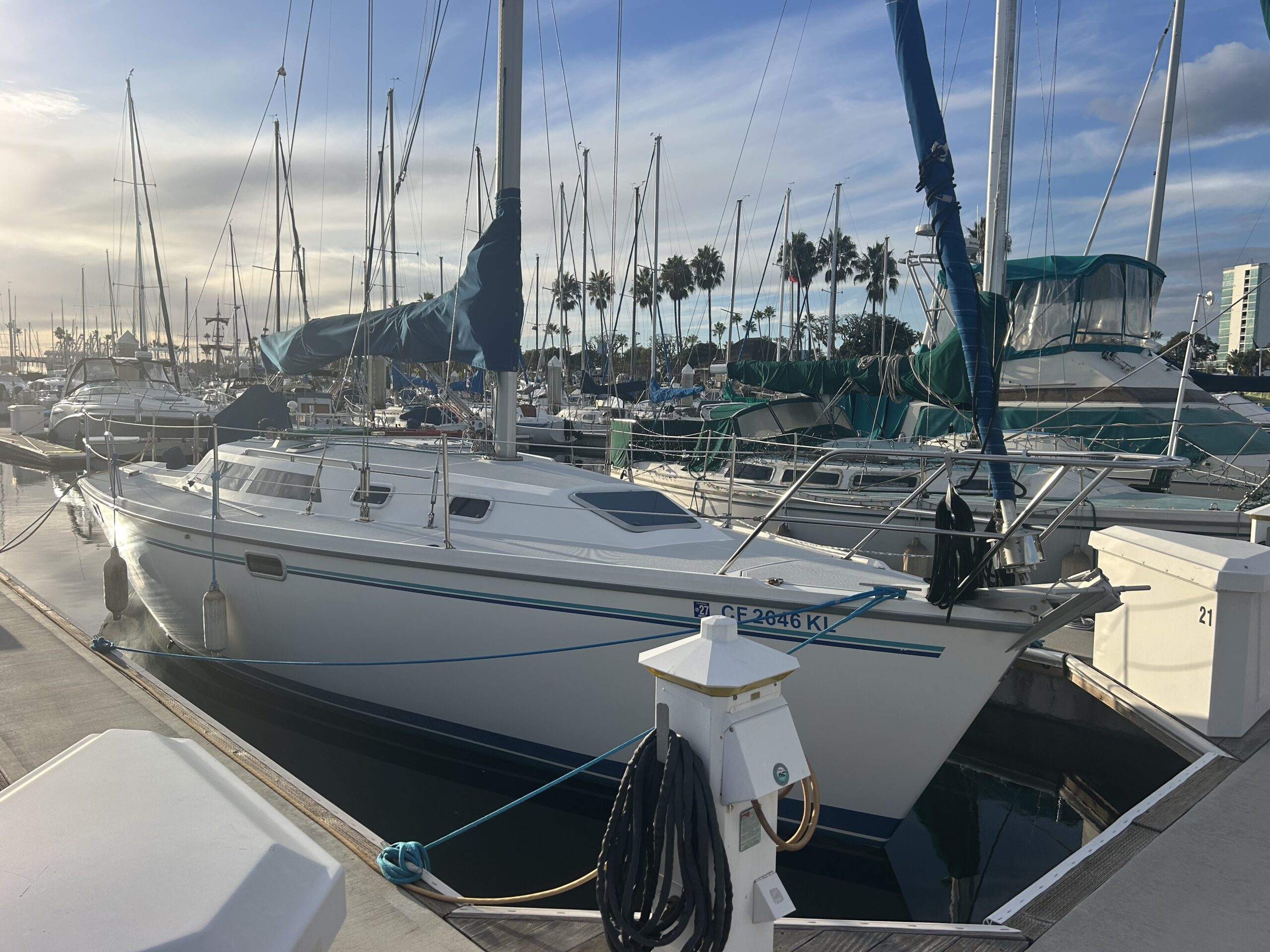 1995 32′ Catalina 320