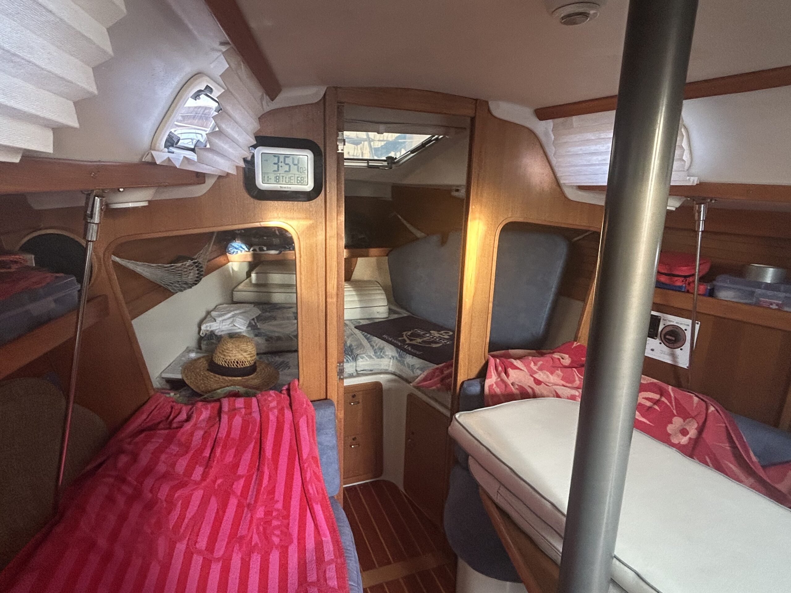 1995 32′ Catalina 320