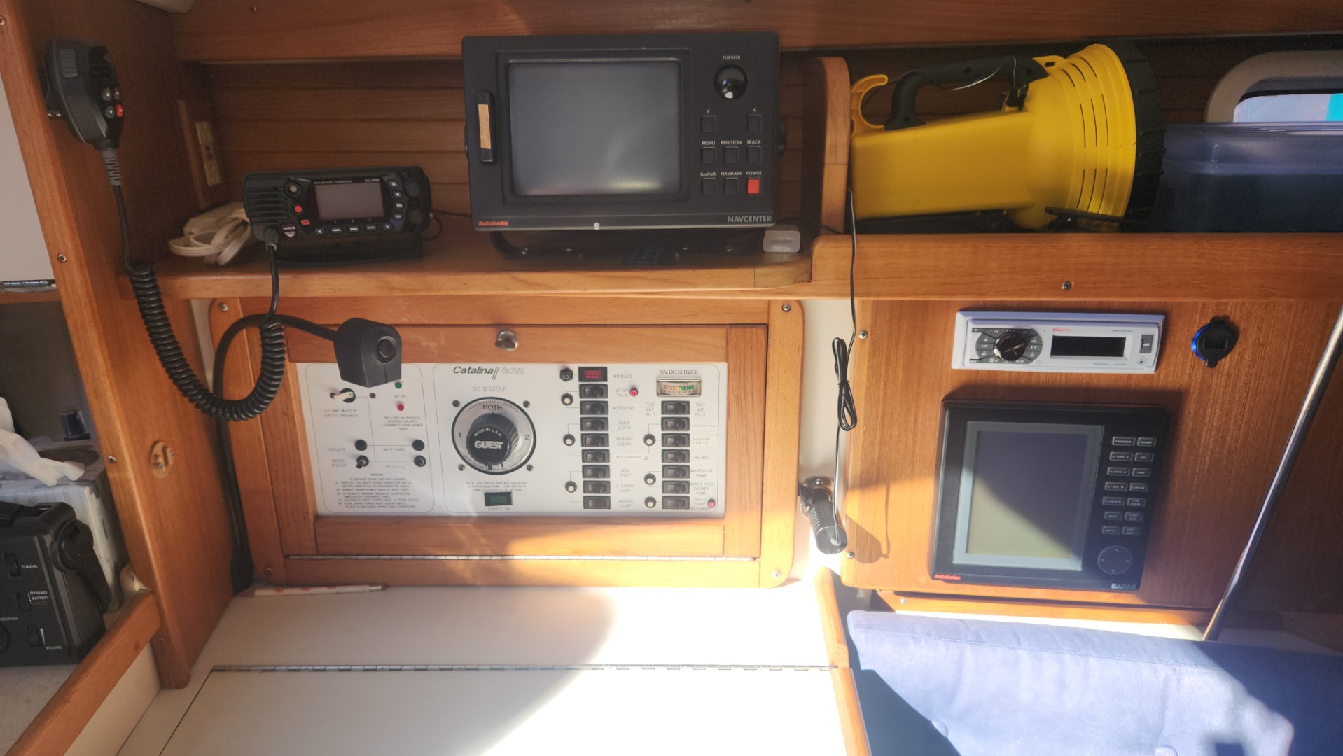 1995 32′ Catalina 320