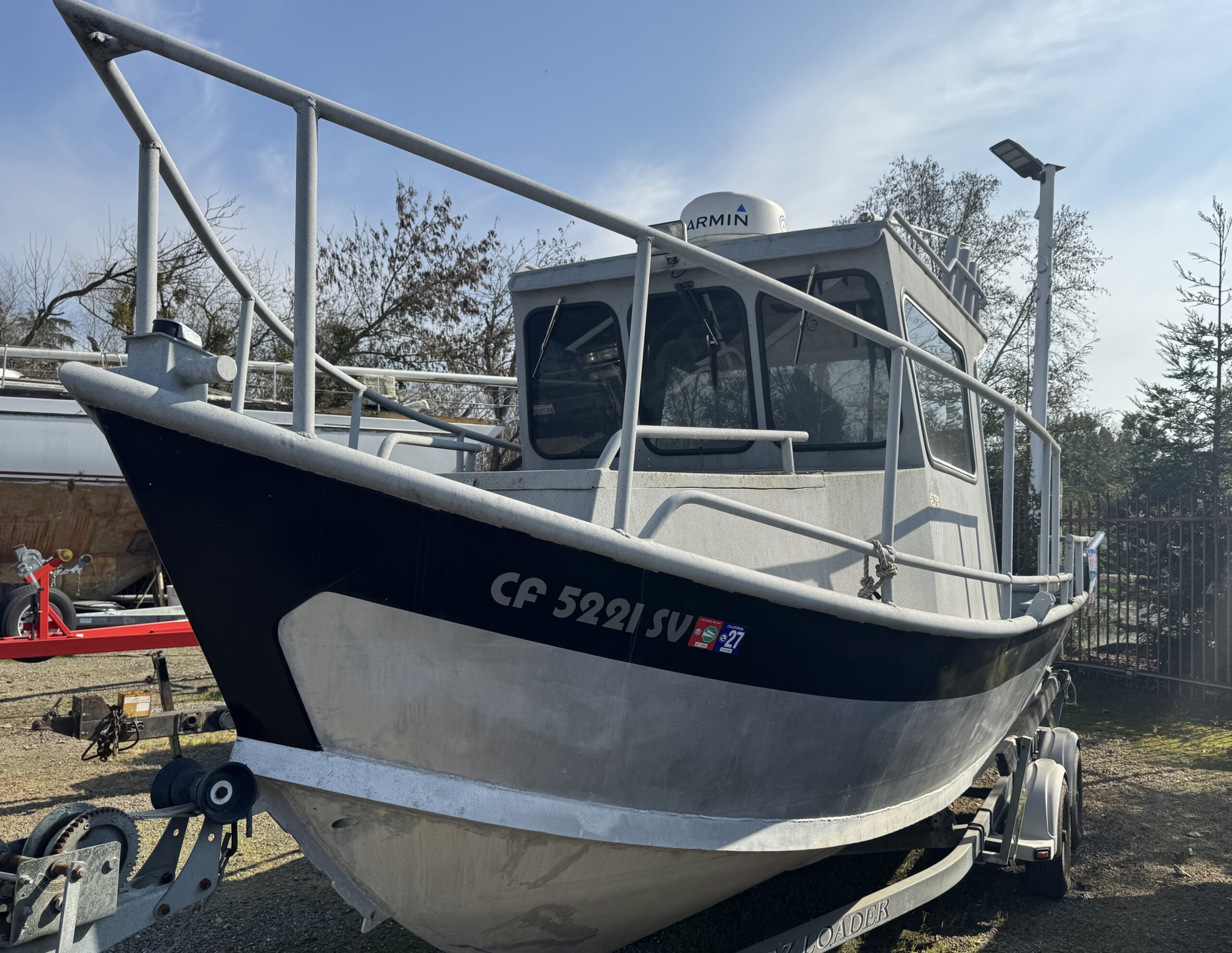 1998 22′ Custom Aluminum Fishing Boat