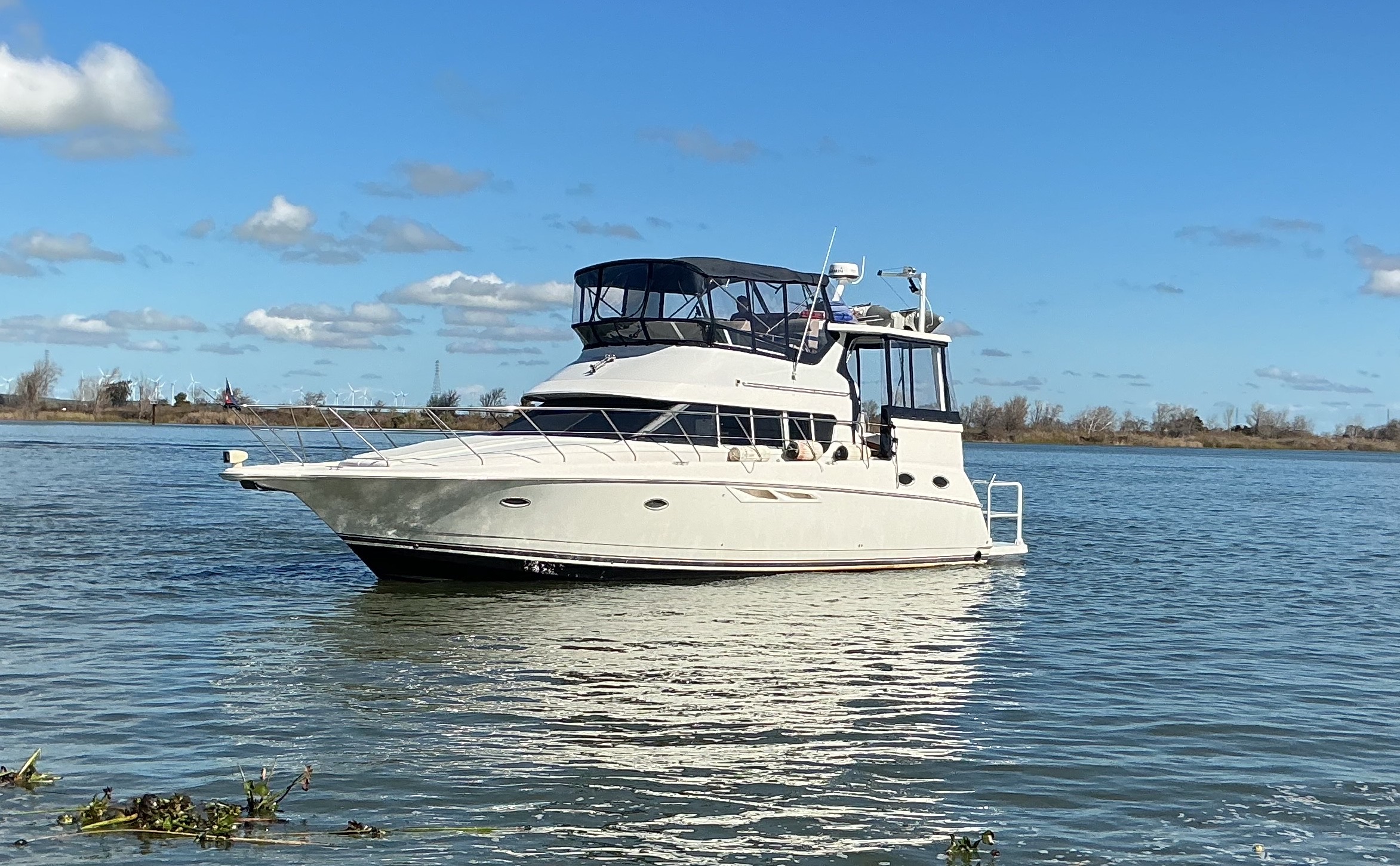 1999 42′ Silverton 422 Motor Yacht