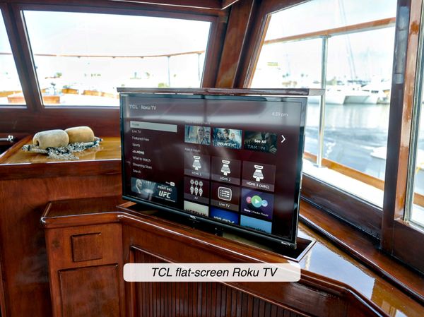 1968 58′ Stephens Motor Yacht