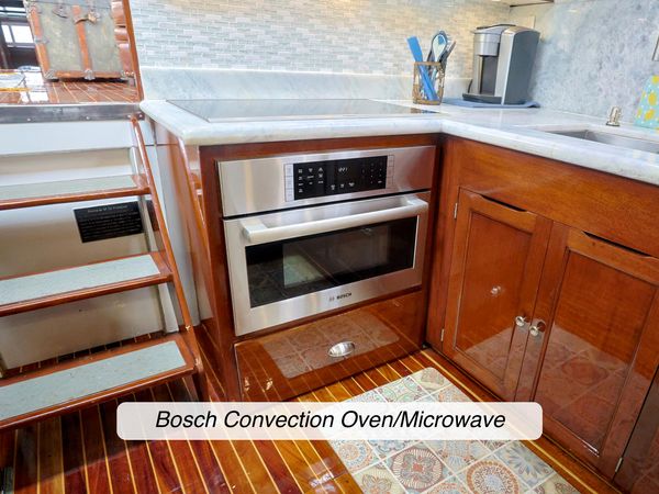 1968 58′ Stephens Motor Yacht