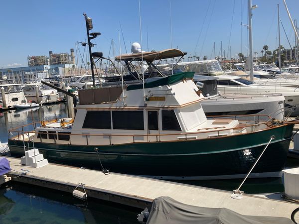 1985 42′ Grand Banks 42 Classic