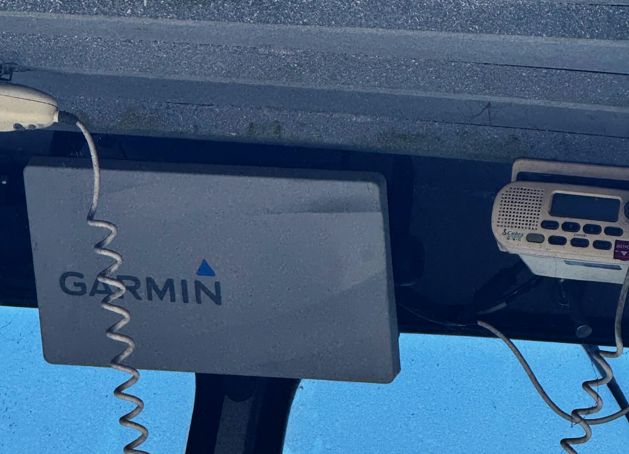 1998 22′ Custom Aluminum Fishing Boat