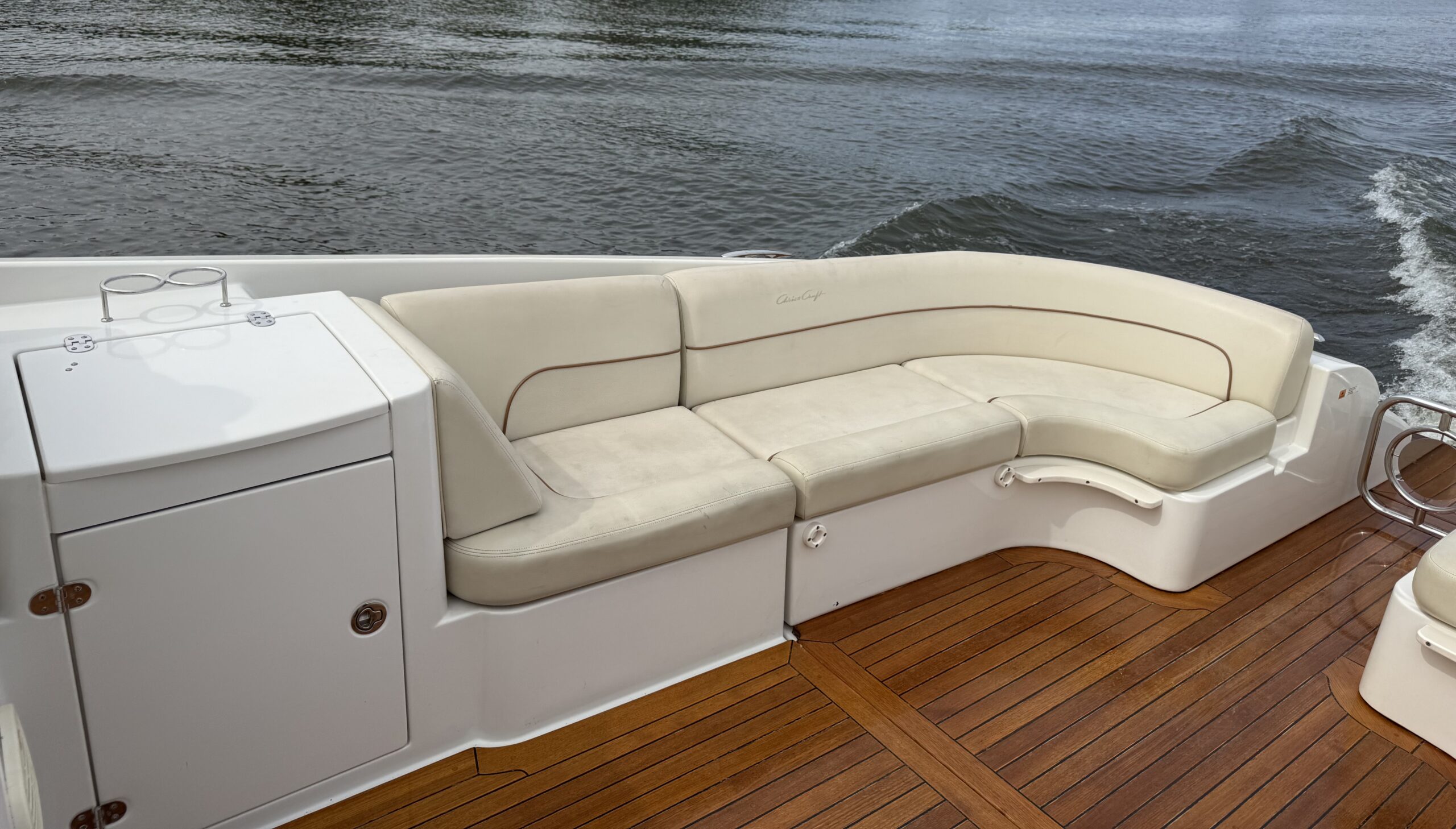 2008 36′ Chris Craft Corsair Heritage