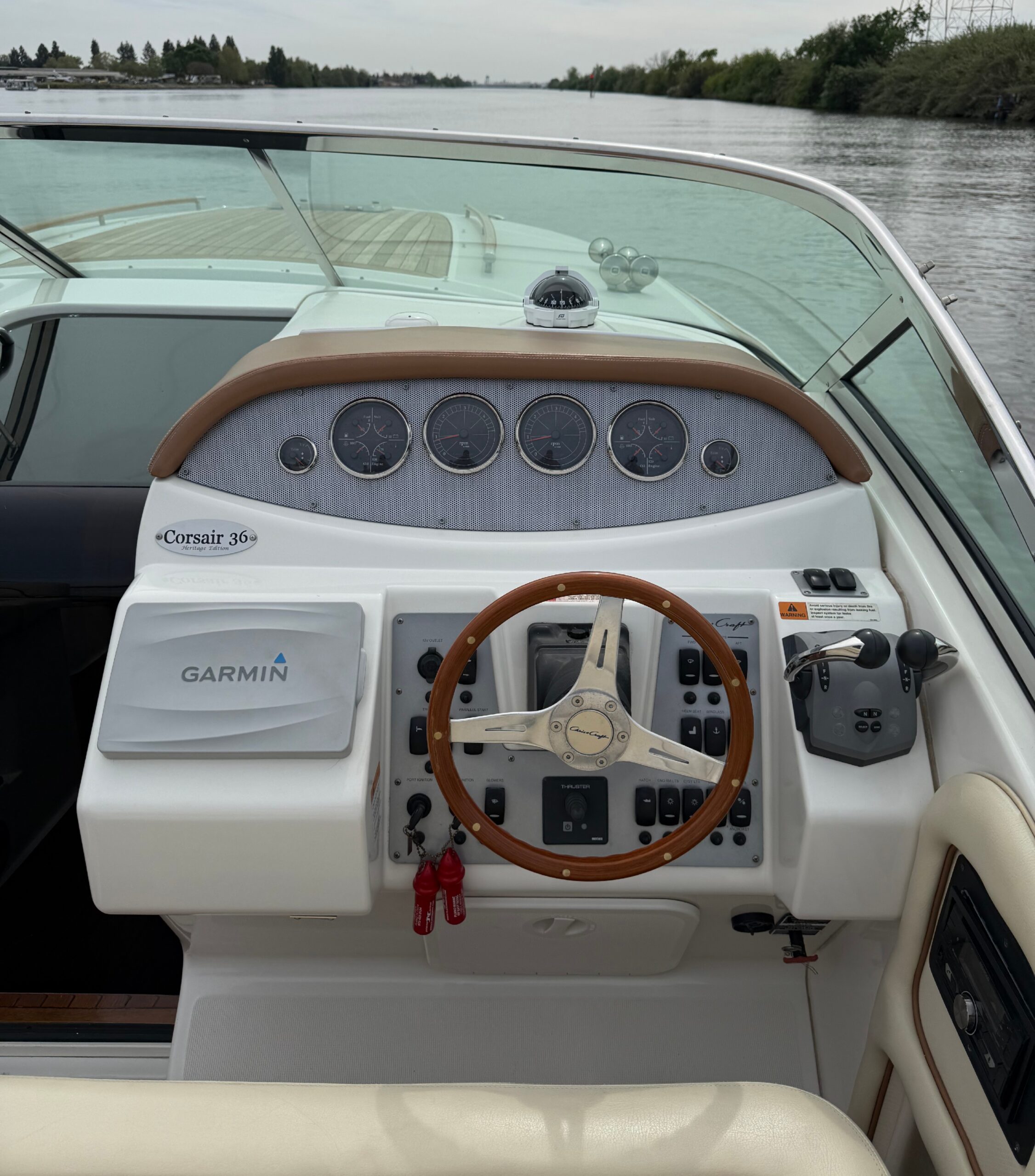 2008 36′ Chris Craft Corsair Heritage