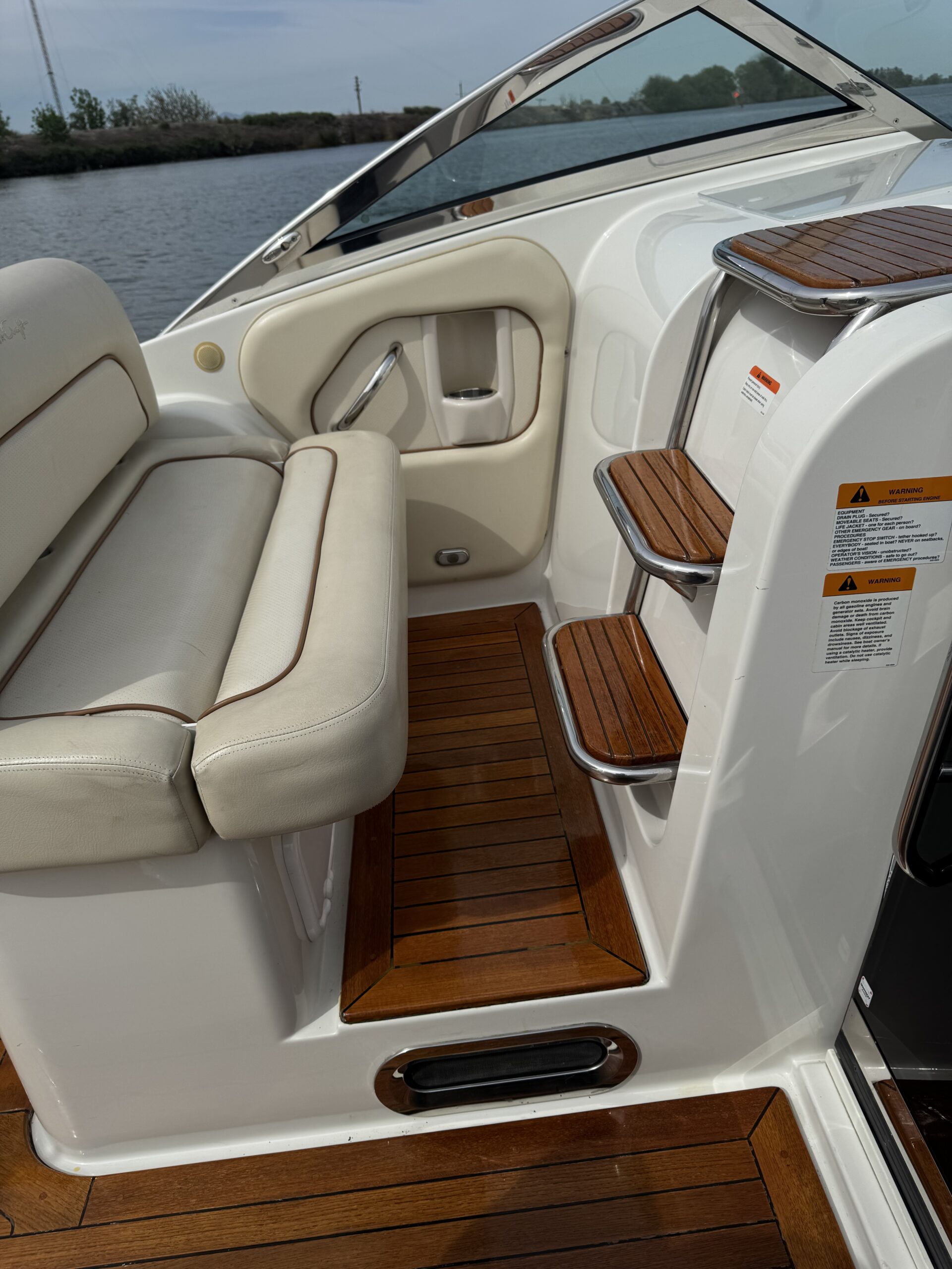 2008 36′ Chris Craft Corsair Heritage