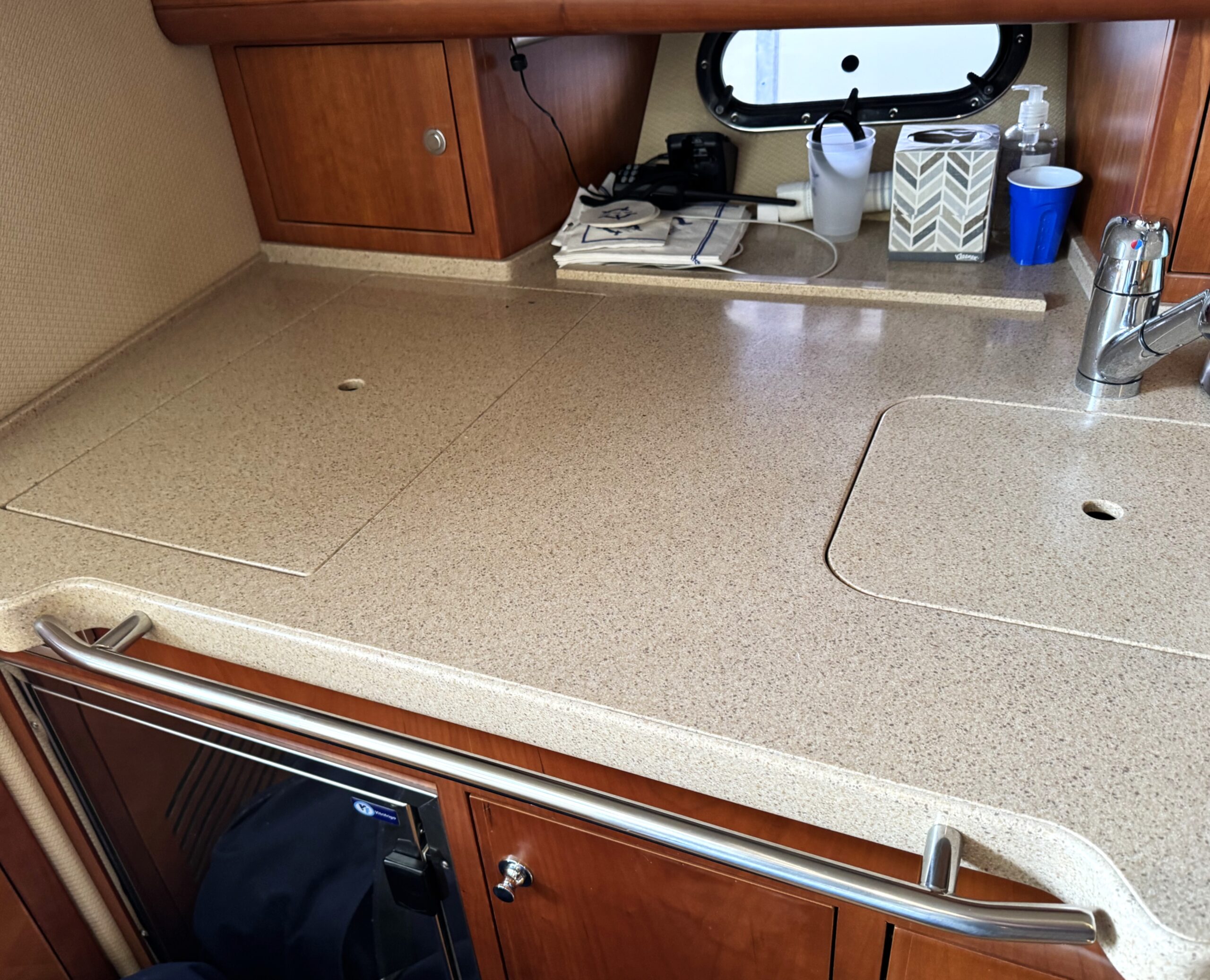 2008 36′ Chris Craft Corsair Heritage