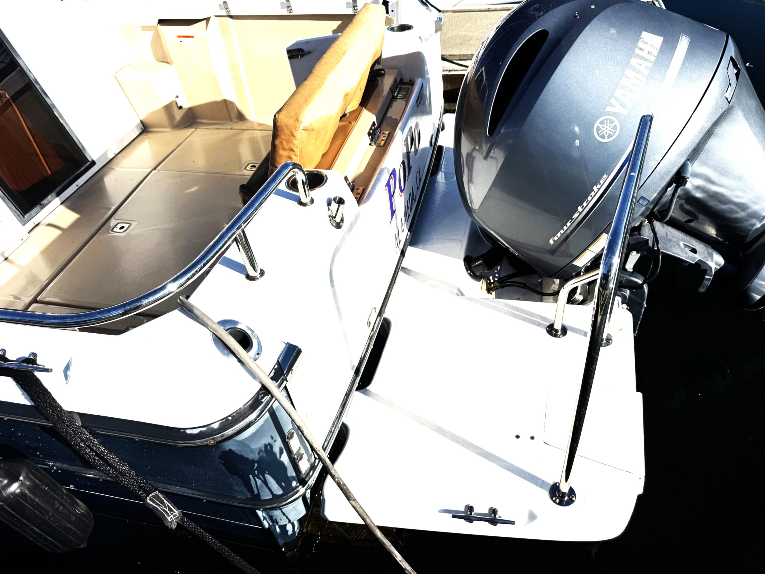 2019 23′ Ranger Tug