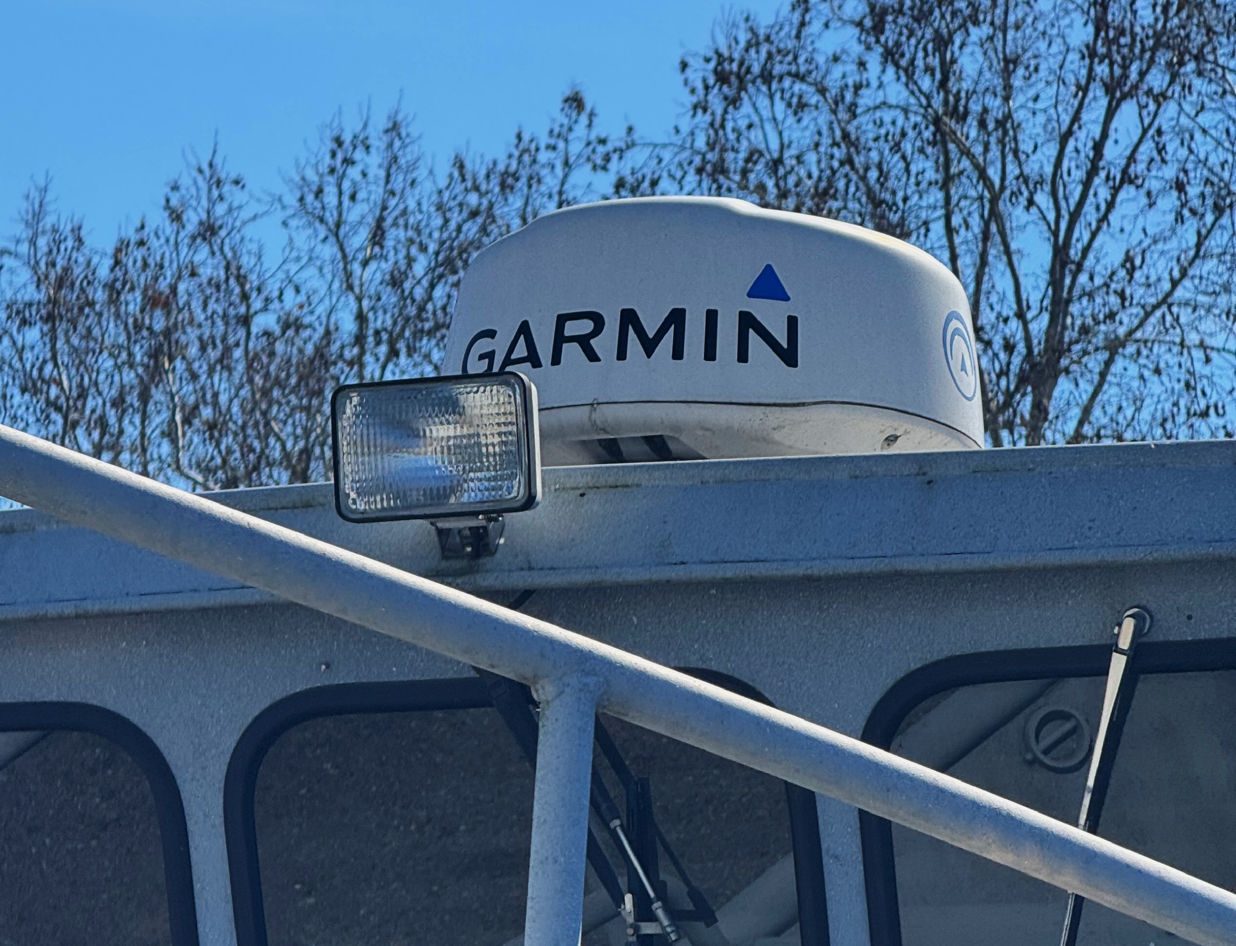 1998 22′ Custom Aluminum Fishing Boat