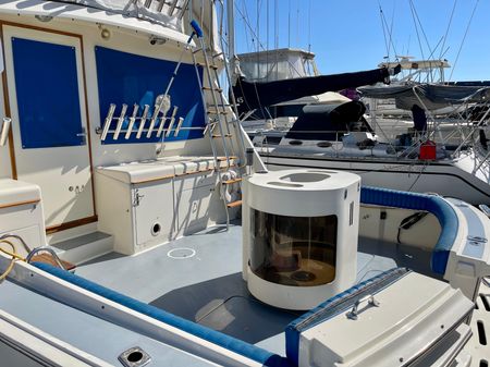 52′ 1986 Hatteras 52 Convertible